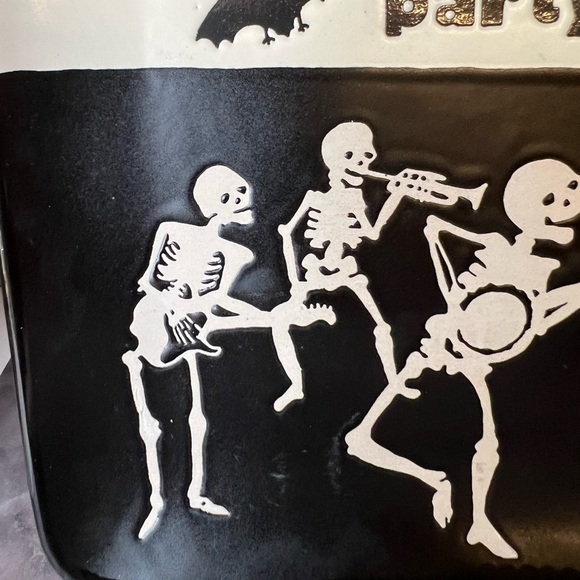 Halloween Party Skeleton Music Band Salad Plate Guitar Banjo Trumpet Violin - Picture 10 of 11